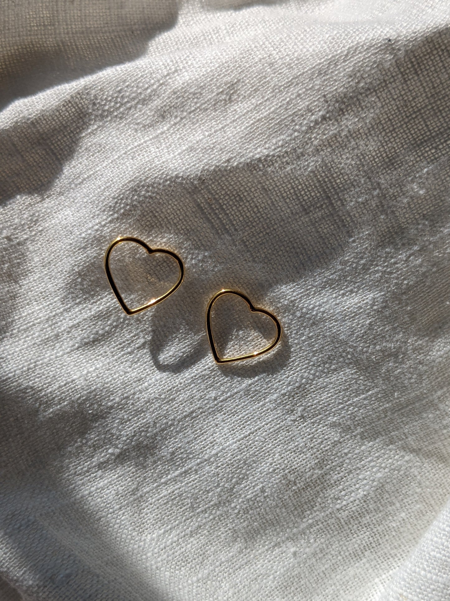 Vishala Heart Studs