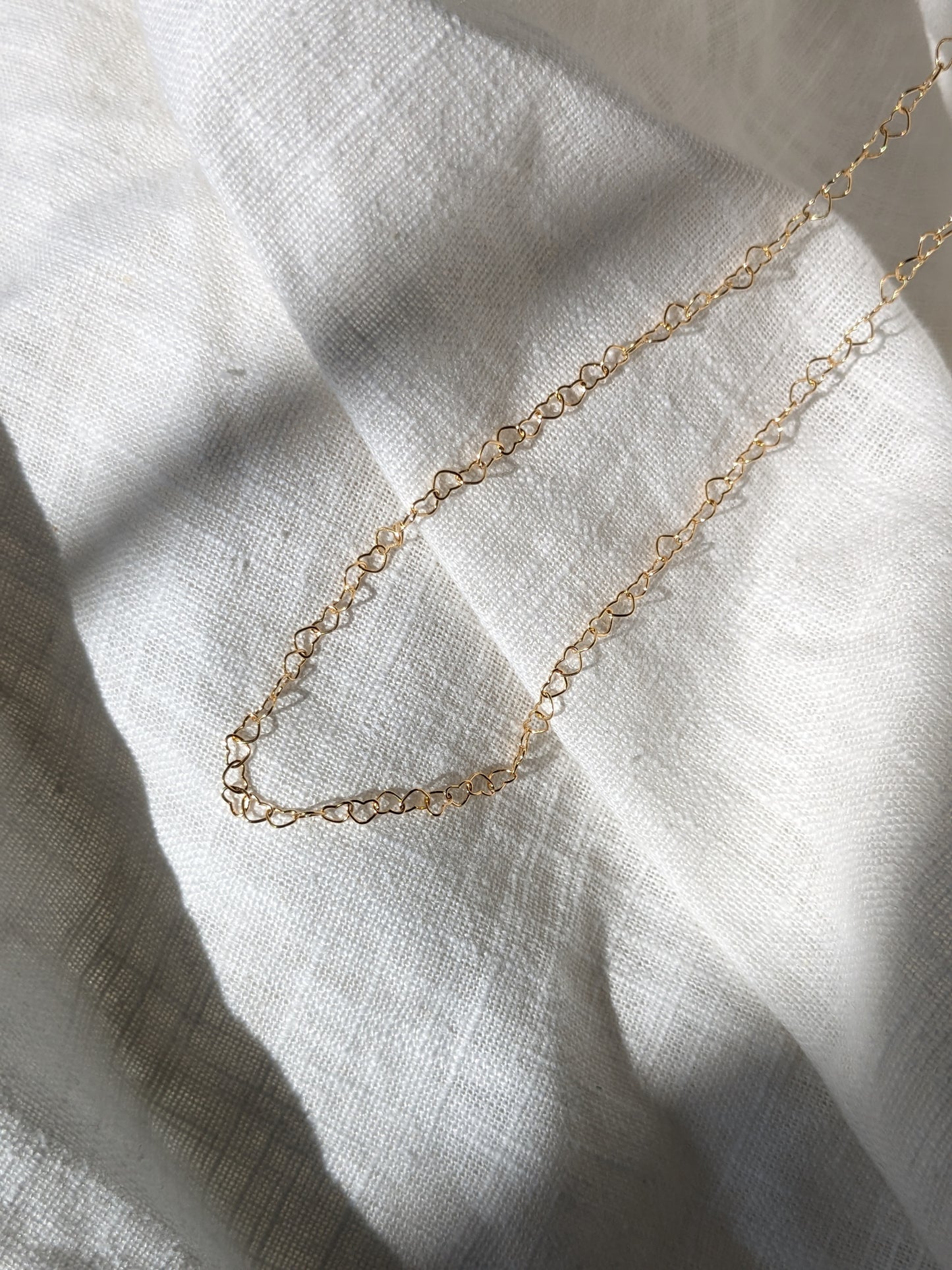 Heart shortie chain necklace