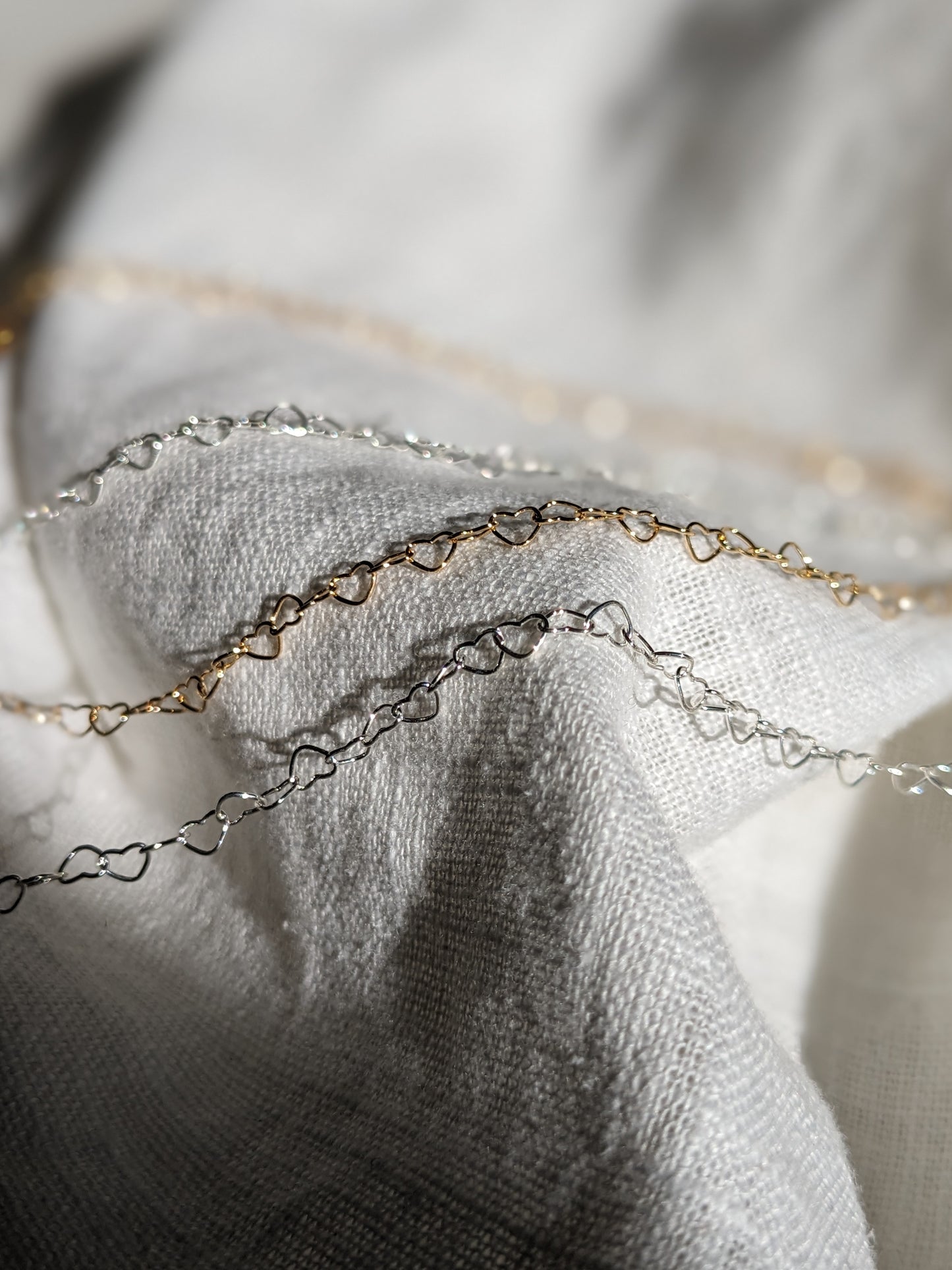 Heart shortie chain necklace