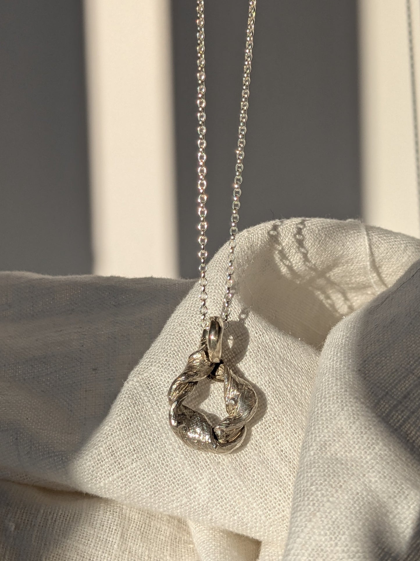 Twisted Cerchio silver pendant - Mitsuro Hikime