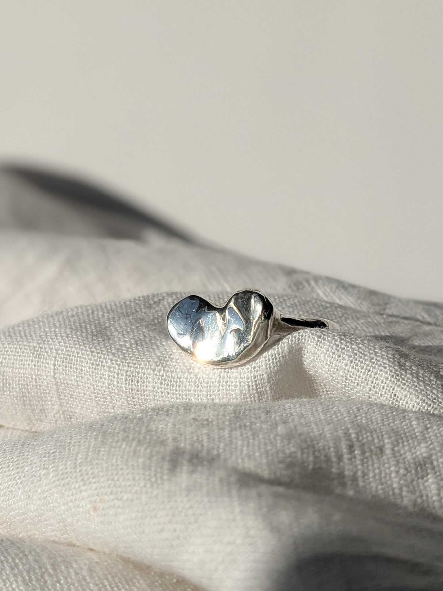 Custom Grá silver heart rings