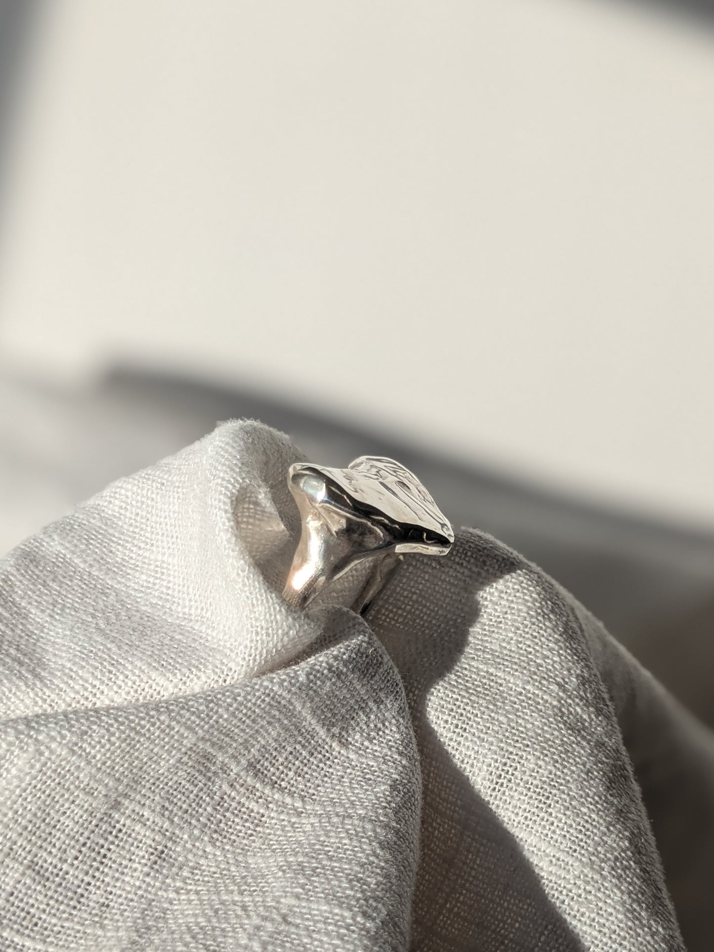 Custom Grá silver heart rings