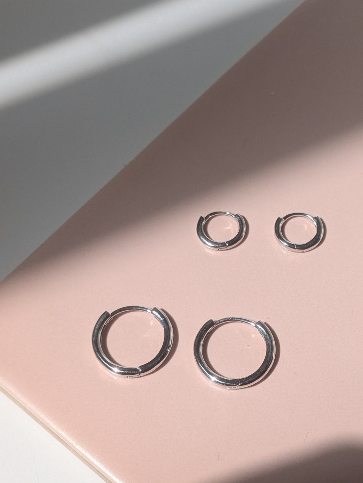 Classic Hinged Hoops