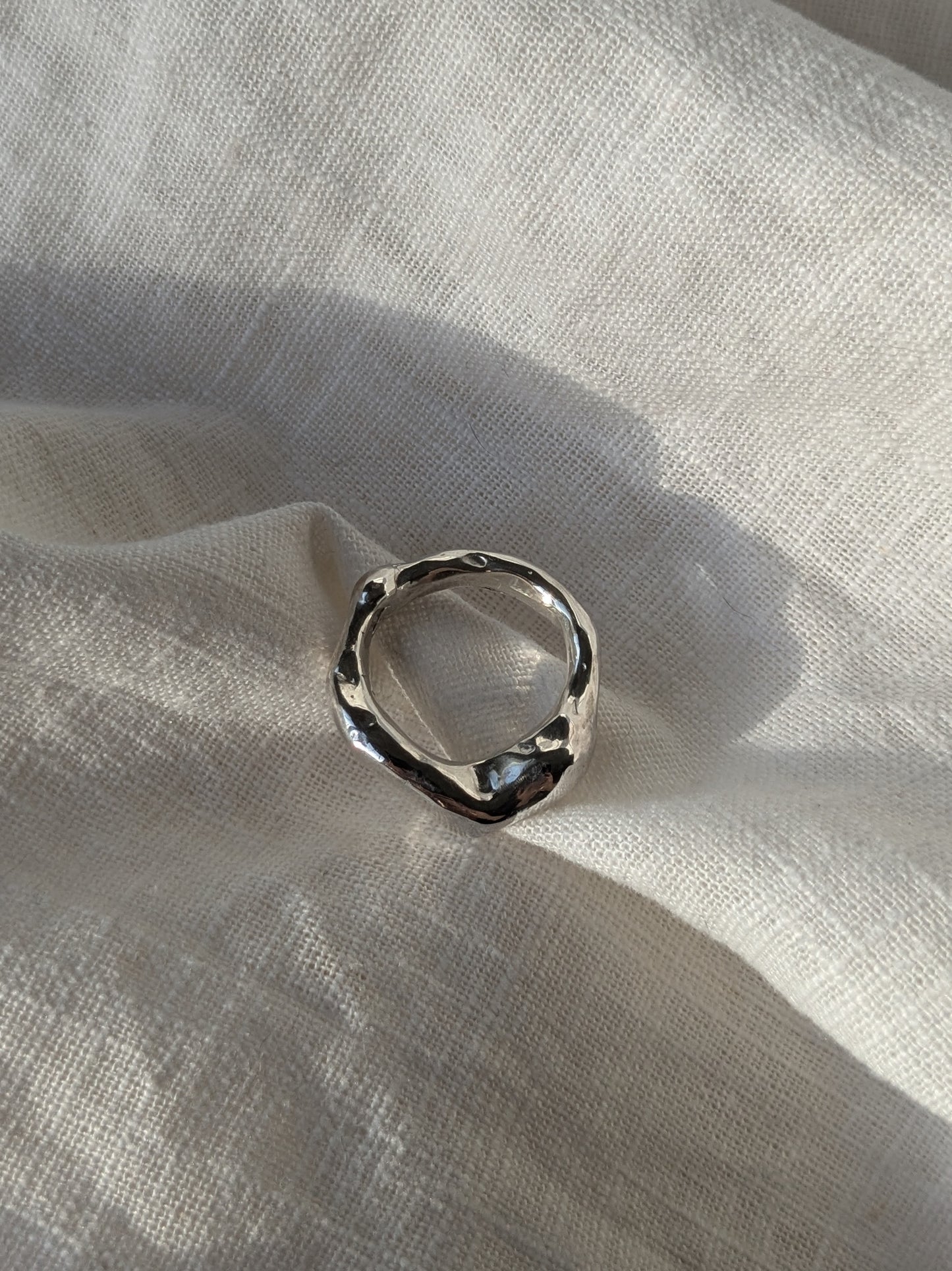 Smooth lava silver ring 1.2