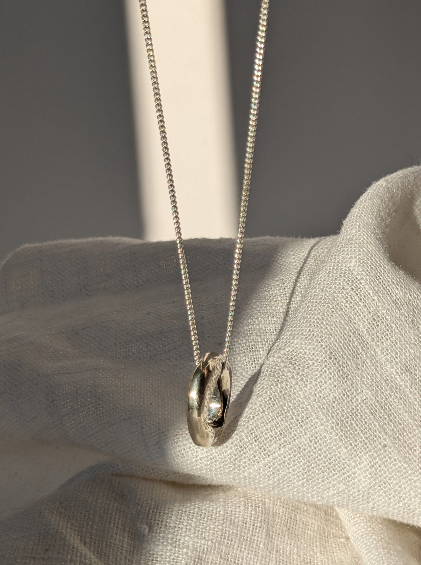 Linen Window Pendant Silver Necklace