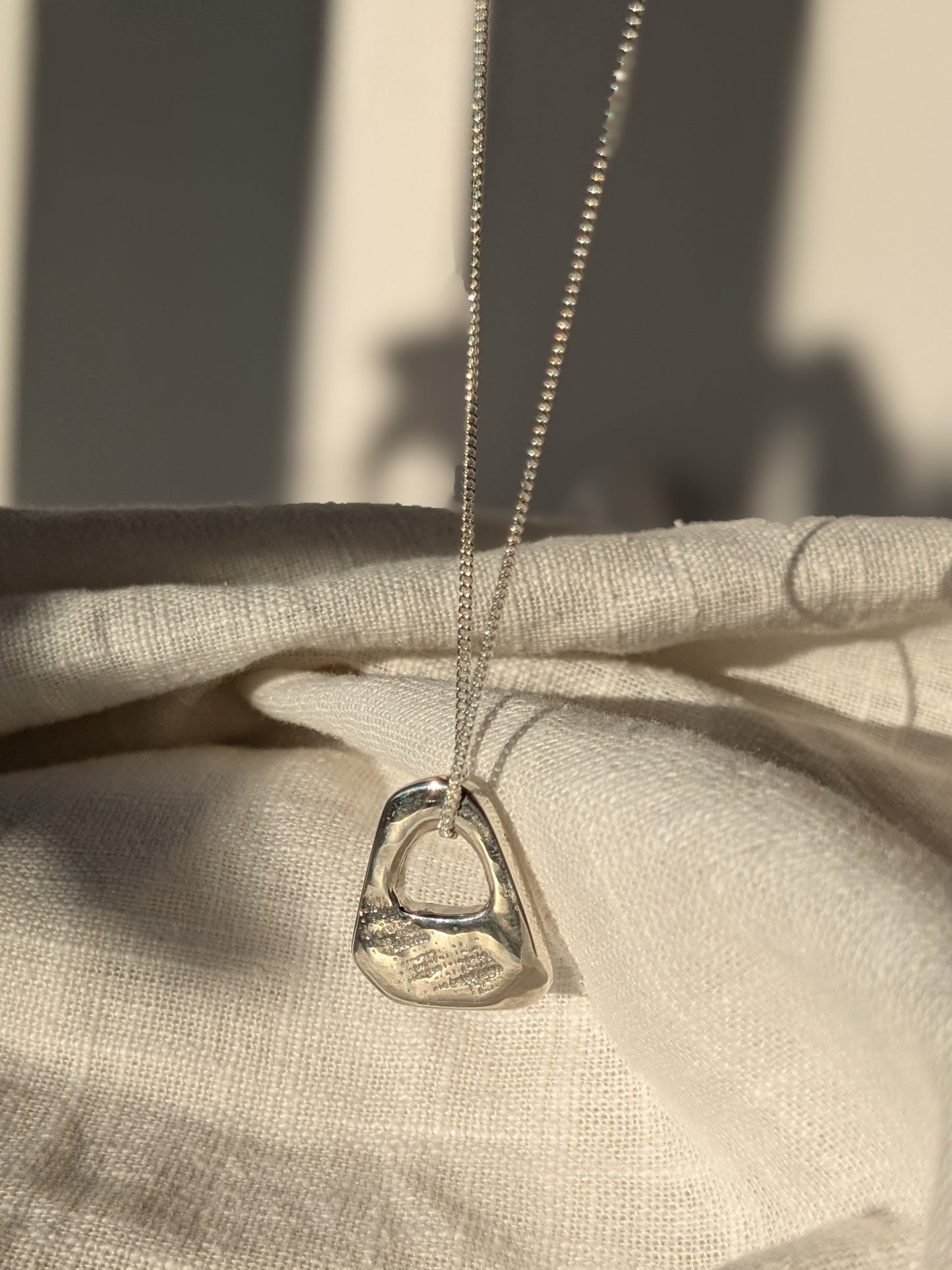 Linen Shape Silver Pendant Necklace