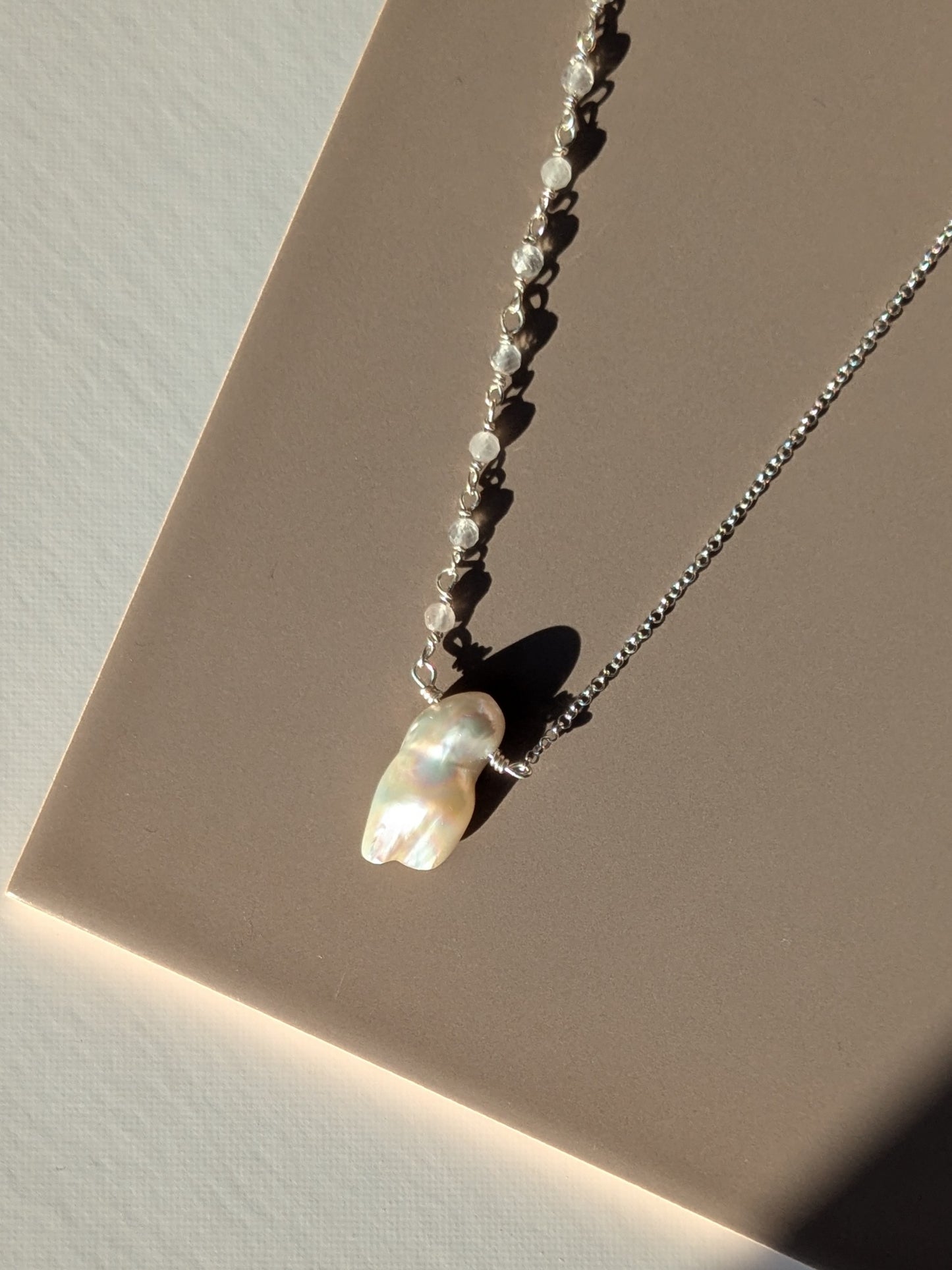 Wonky Pearl and Quartz chain necklace - Silver