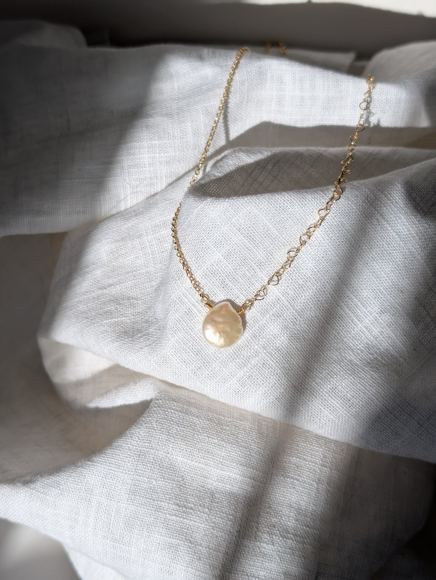 Coin pearl mixed chain necklace