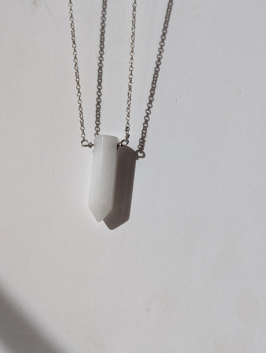 Crystal Pointe Silver necklace