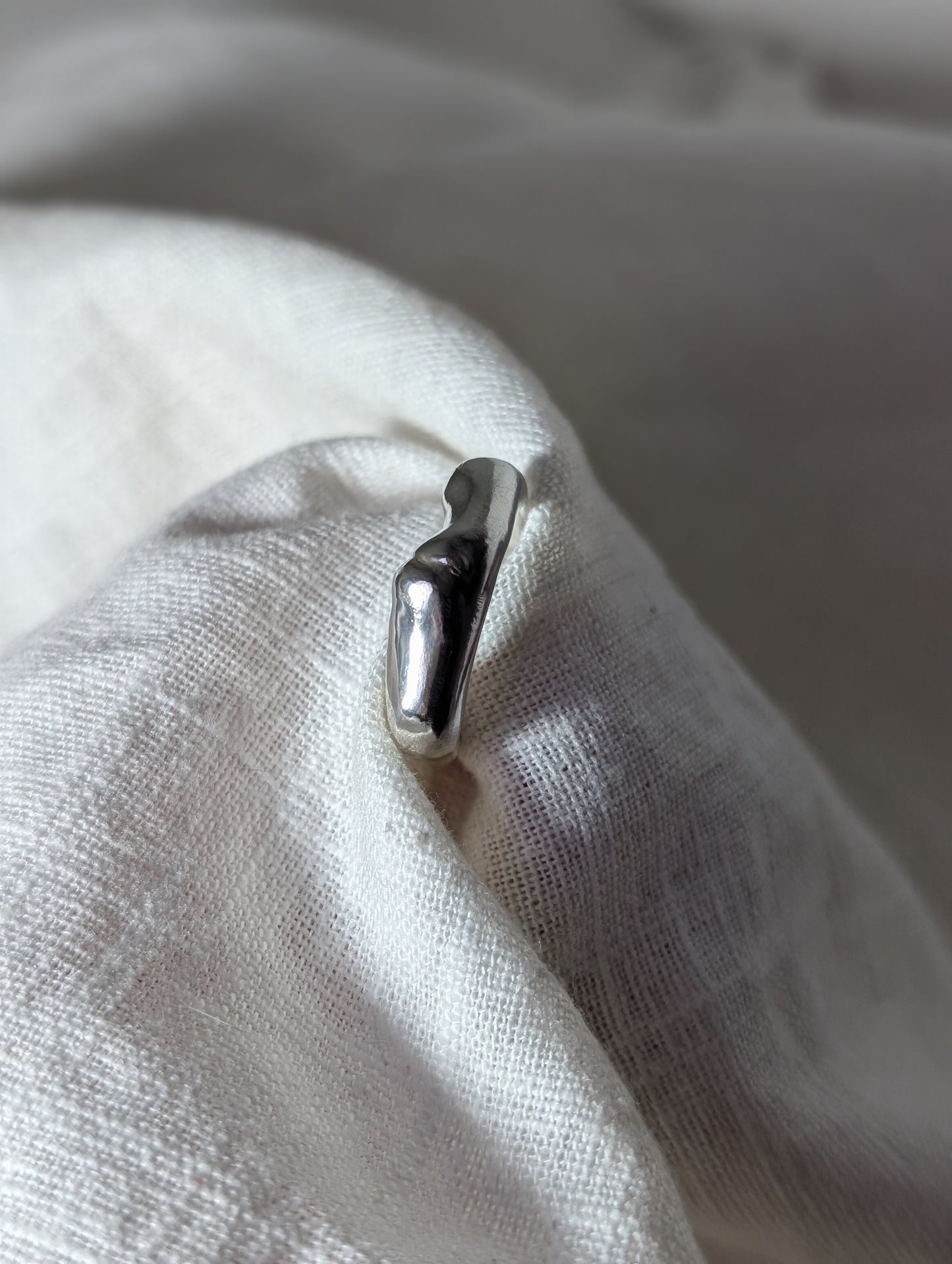 Smooth lava silver ring 1.3