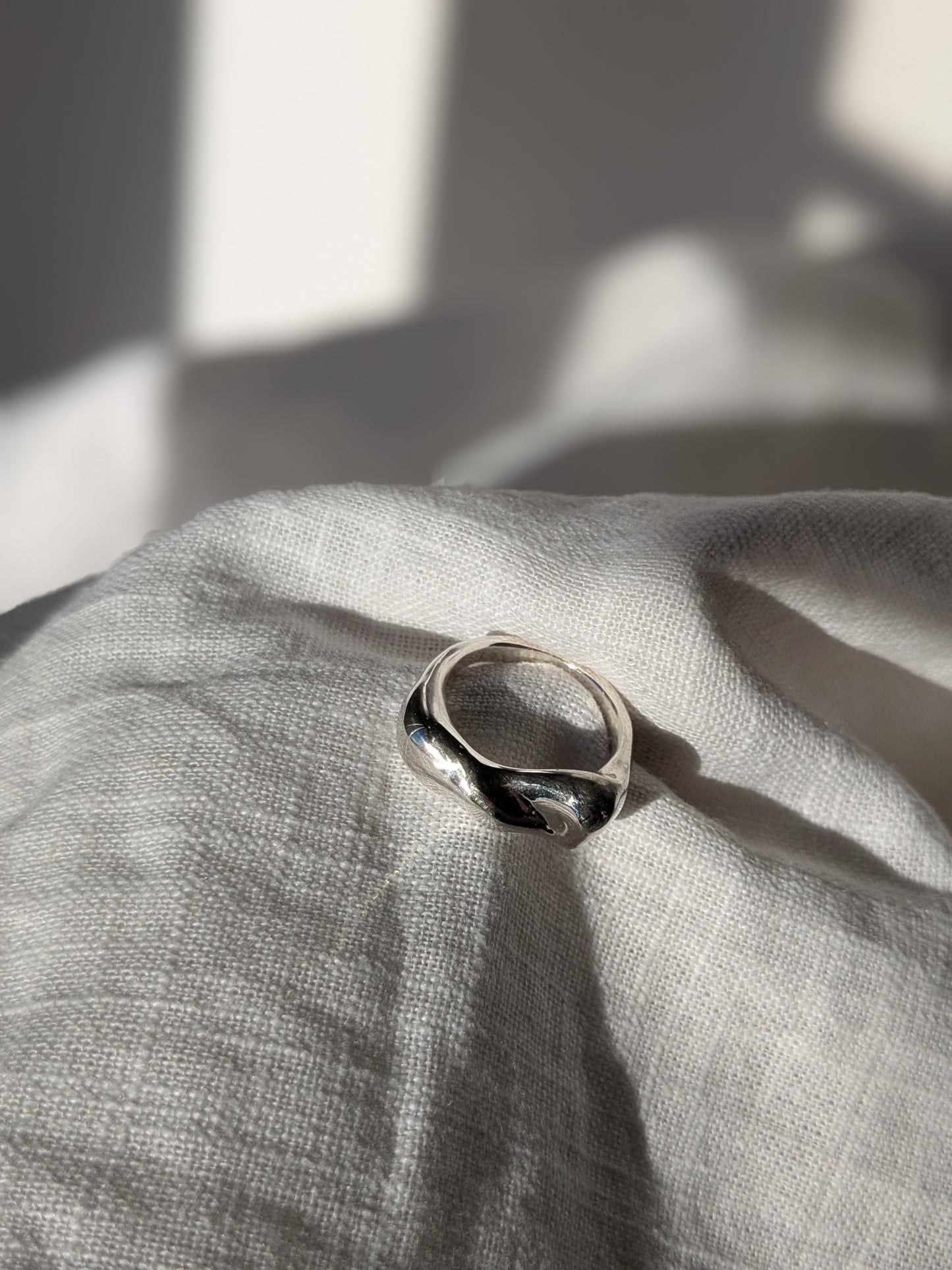 Smooth lava waves silver ring